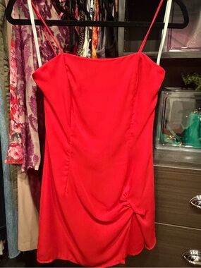 superdown Red Mini Dress with Side Twist